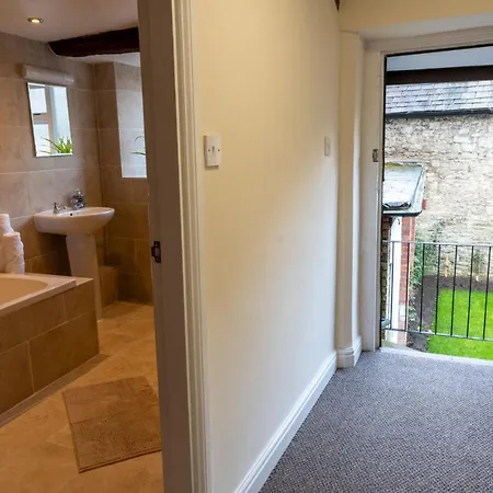 Highgate View * Kendal